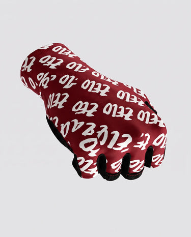 ZELO OFF BEAT 牡丹桃紅兒童露指手套，側面與露指剪裁展示